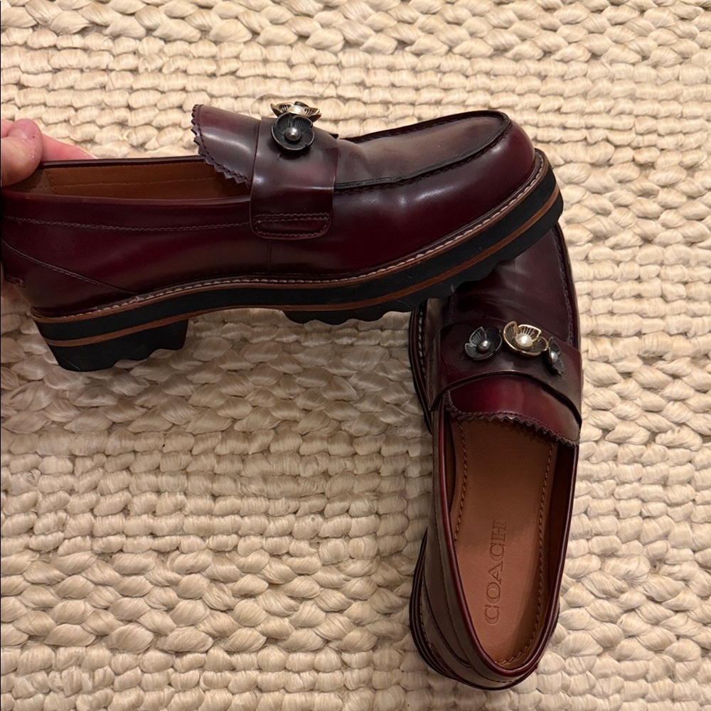 NWOB Coach Burgundy Loafers